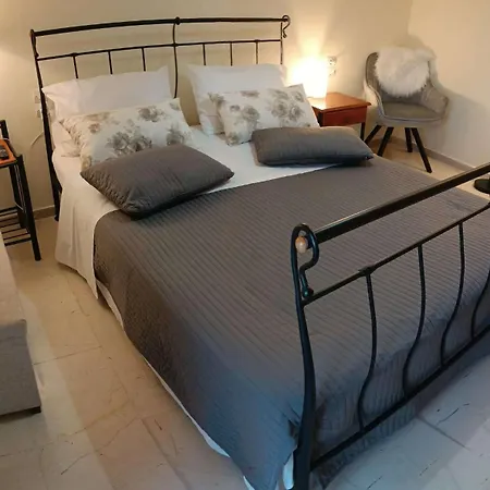 Rayon De Soleil アパート *