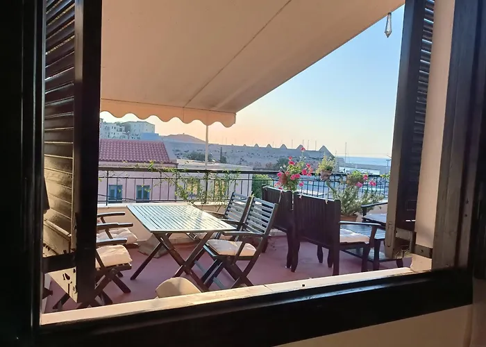 Rayon De Soleil * La Canea